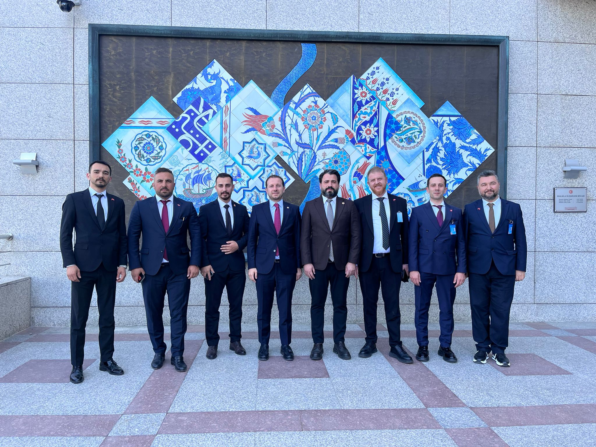 DERTSİAD DEĞİL ÇÖZÜMSİAD