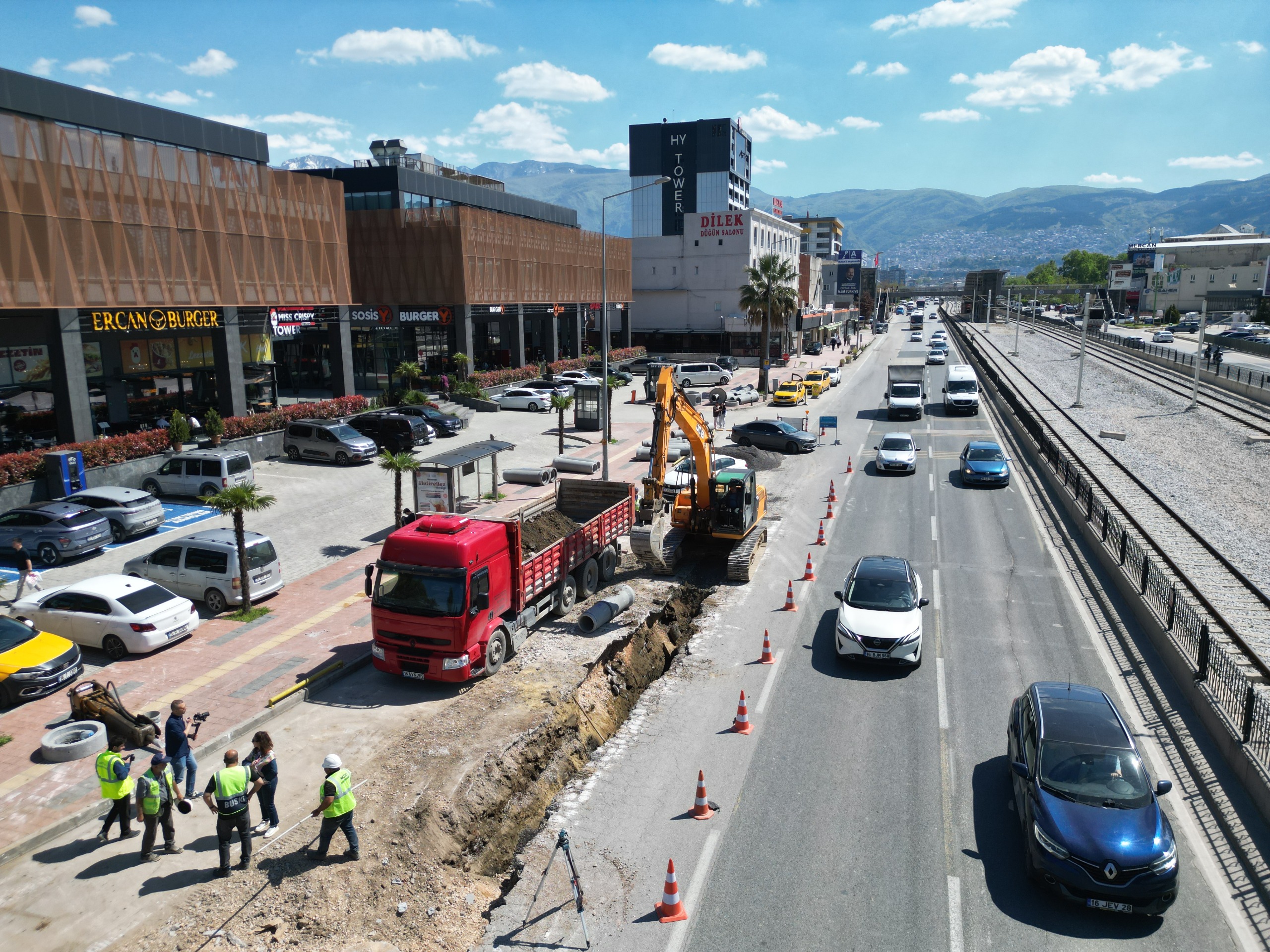 Büyükşehir Osmangazi’de altyapıyı güçlendiriyor