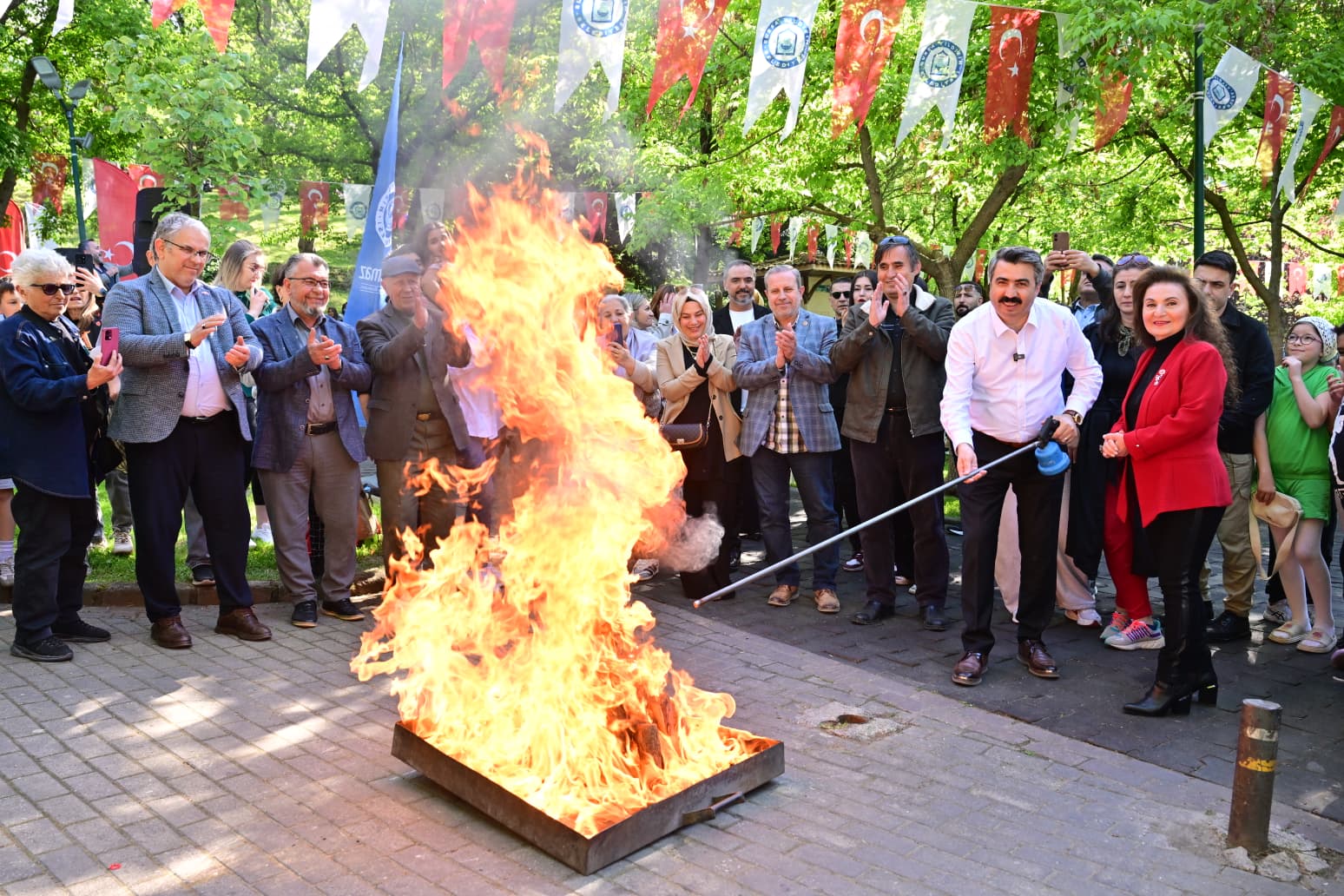 YILDIRIM’DA HIDIRELLEZ COŞKUSU