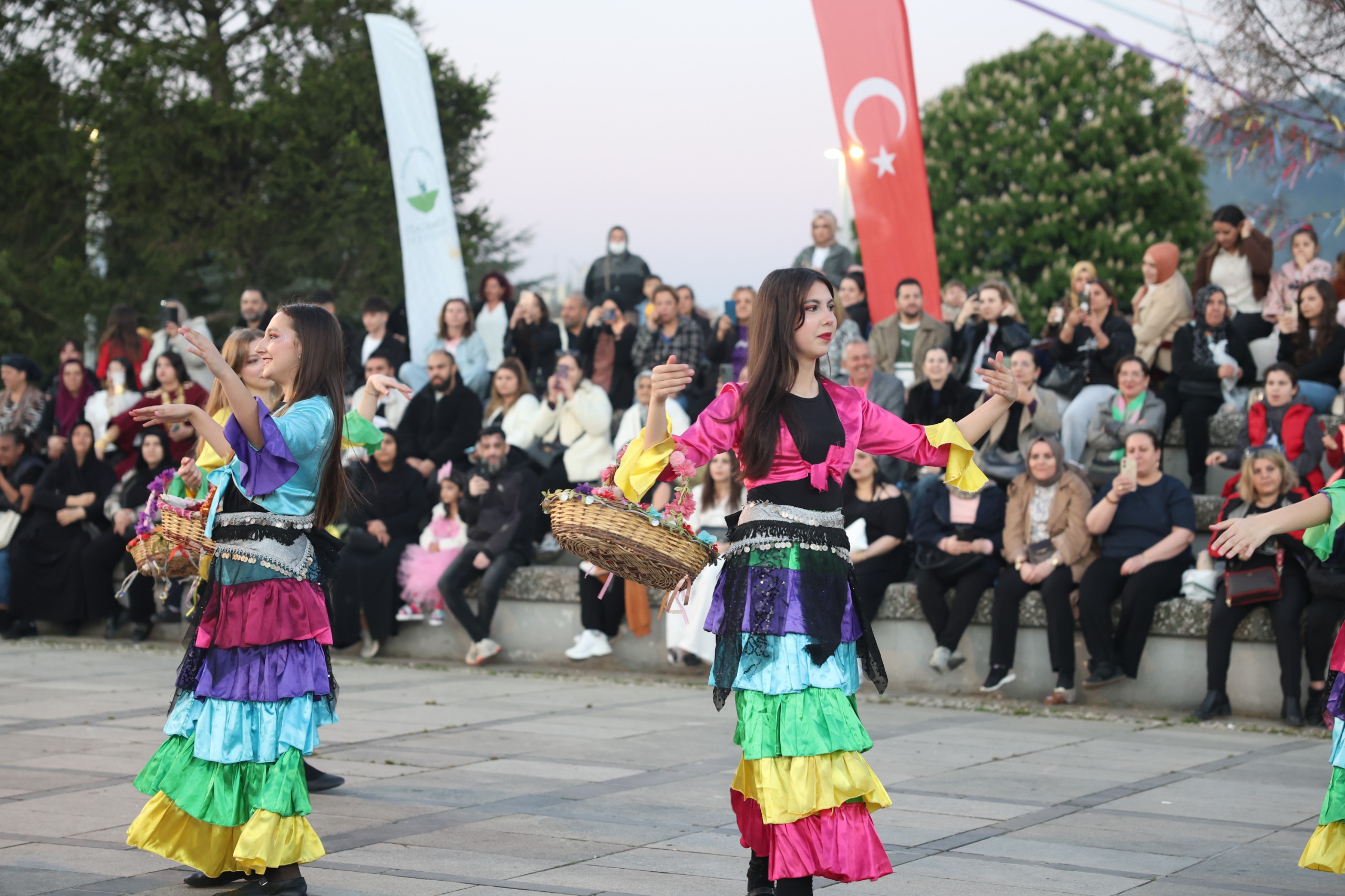 Osmangazi’de Baharın Müjdesi Hıdırellez Coşkuyla Kutlandı