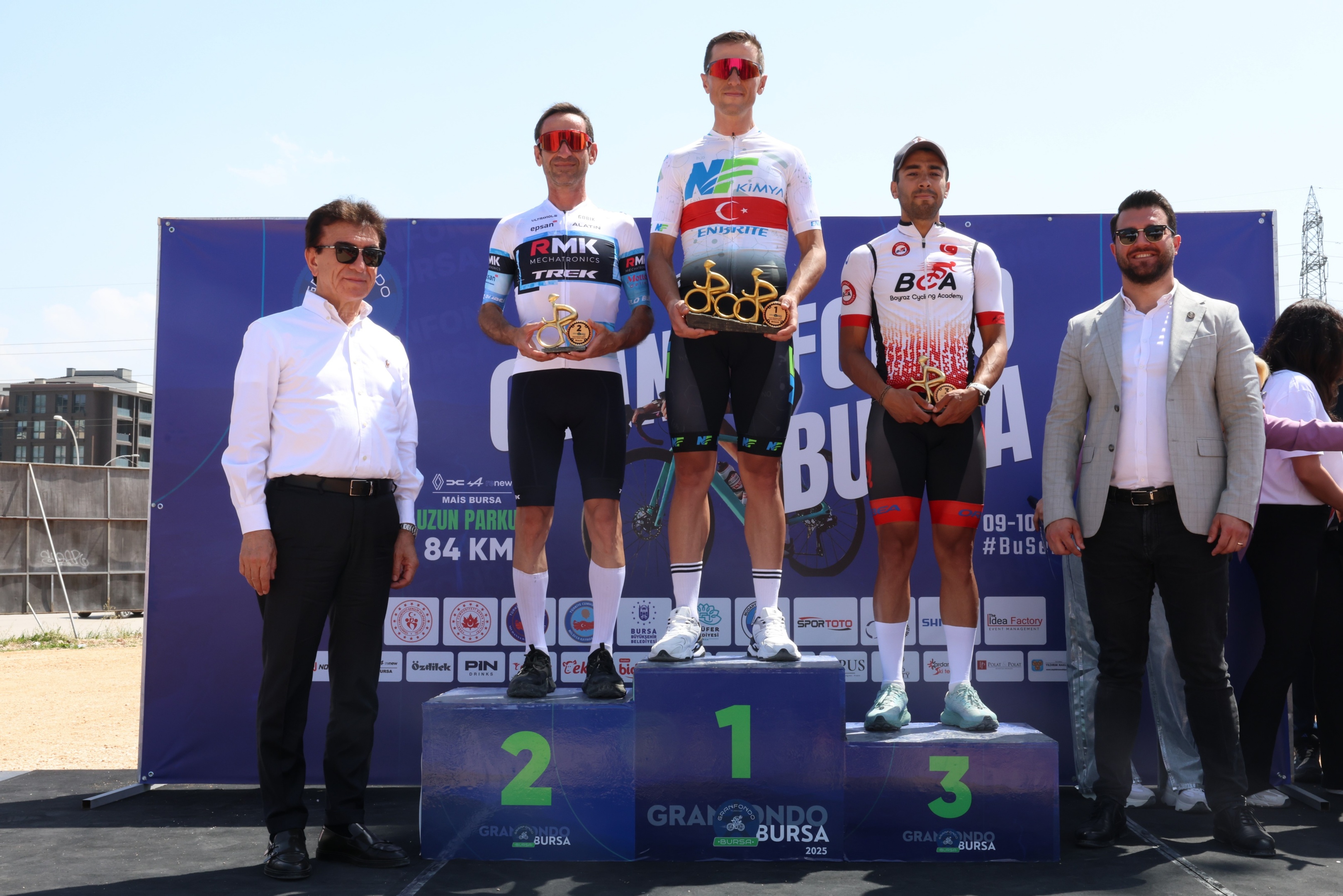 Bursa’da pedallar ‘Daha Fazla Kadın Yarışmacı’ için döndü