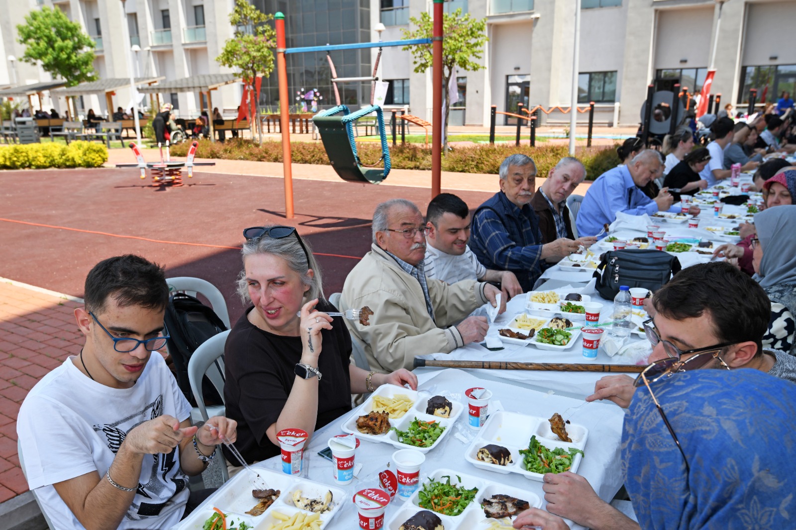 Osmangazi’de Sevgi ve Dayanışma Dolu Etkinlik
