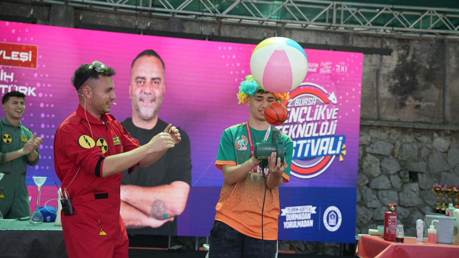 YILDIRIM’DA BİLİM VE TEKNOLOJİ RÜZGARI