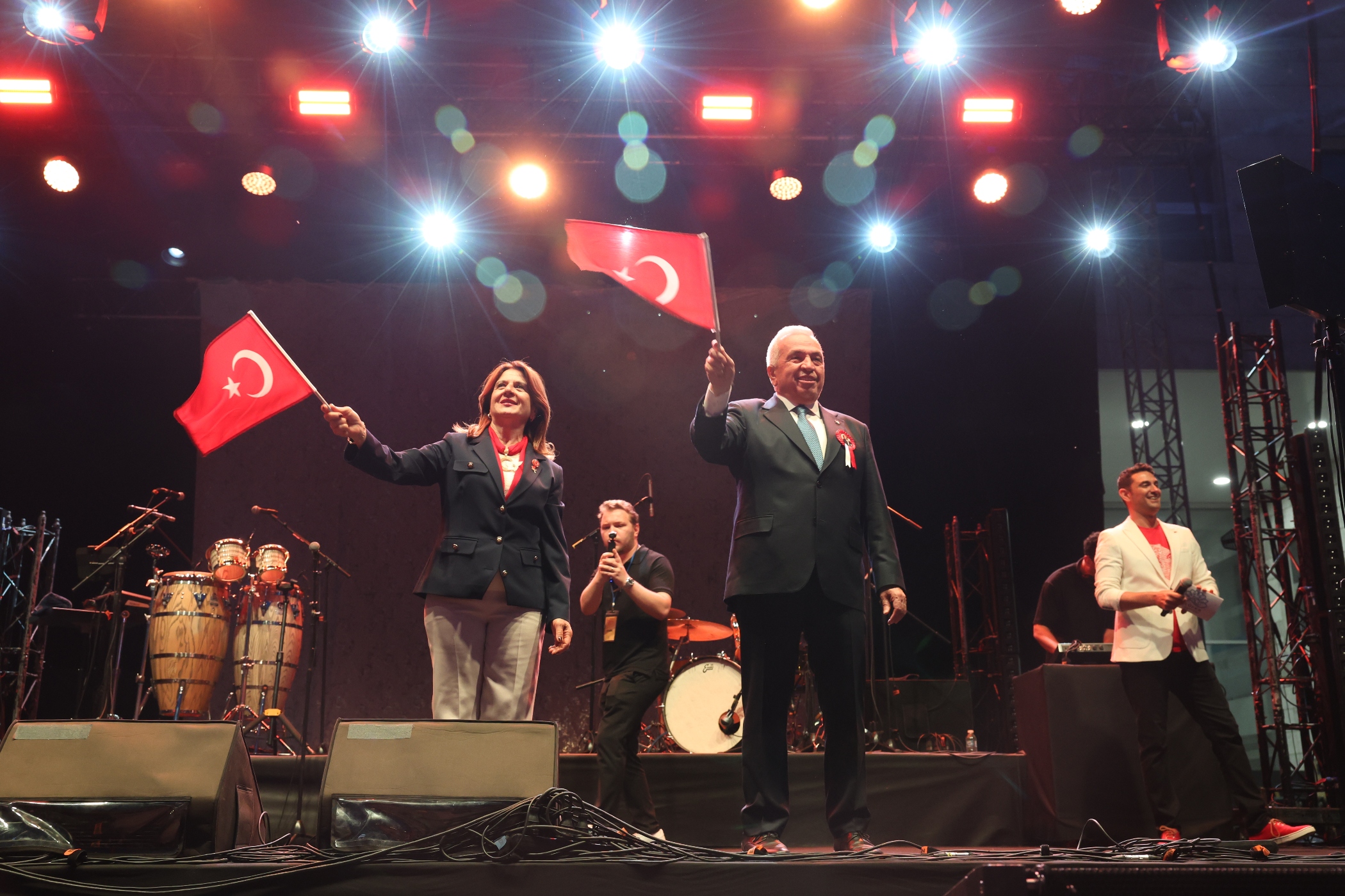Nilüfer’de binler Cumhuriyet için yürüdü