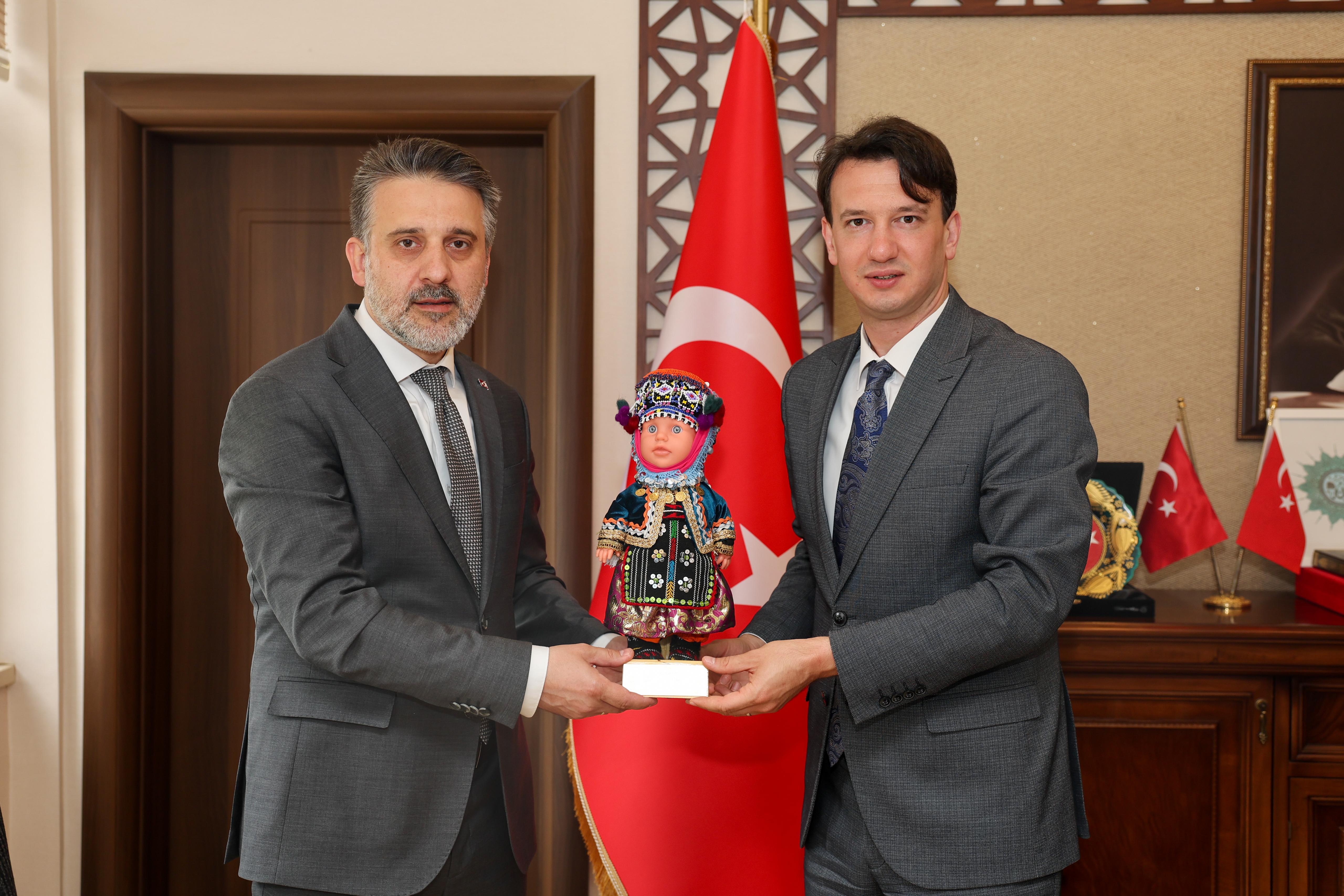 Başkan Vekili Biba: Keles’i hak ettiği hizmetlerle buluşturacağız