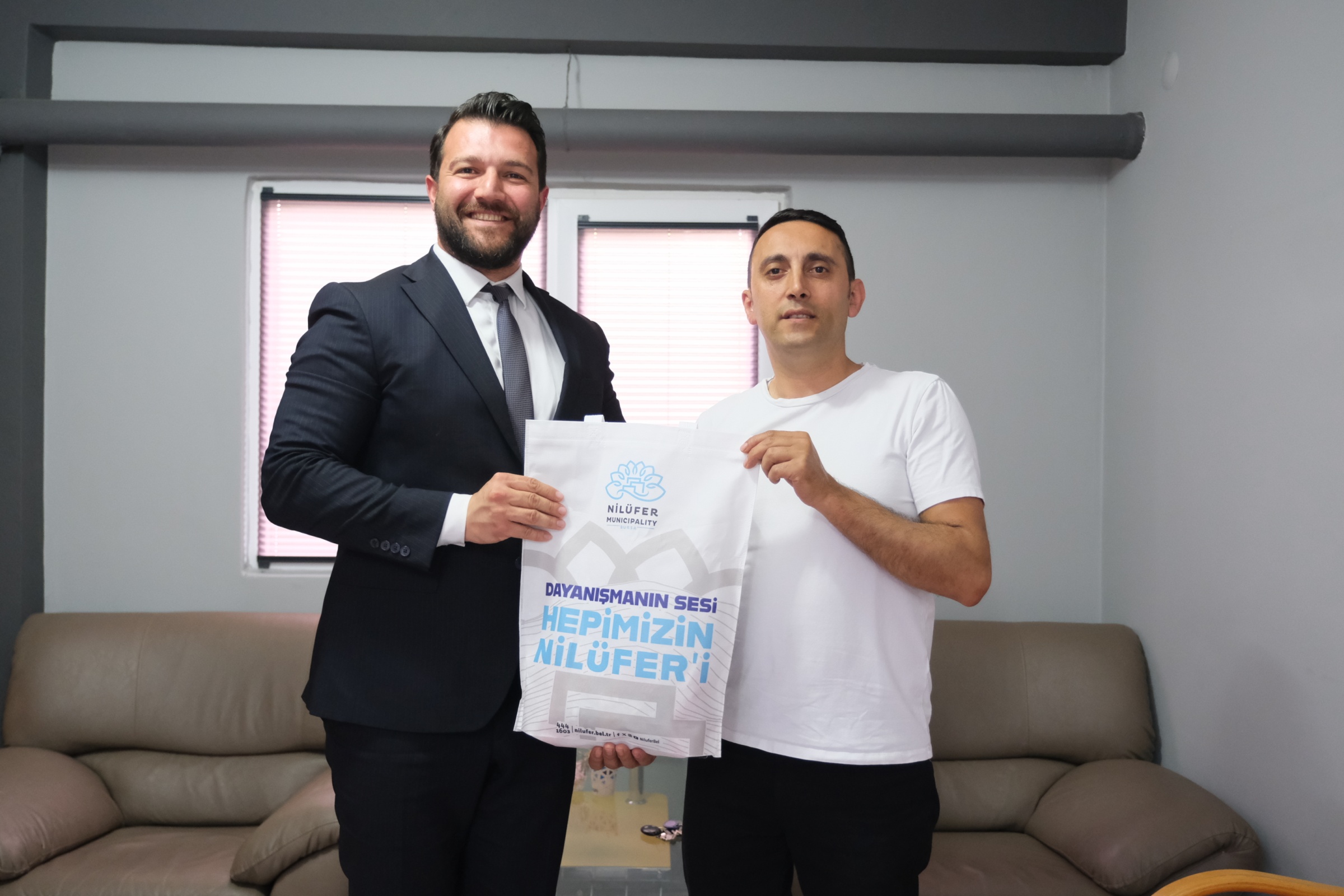 NAYDEM, apartman ve site emekçileriyle sahada buluştu