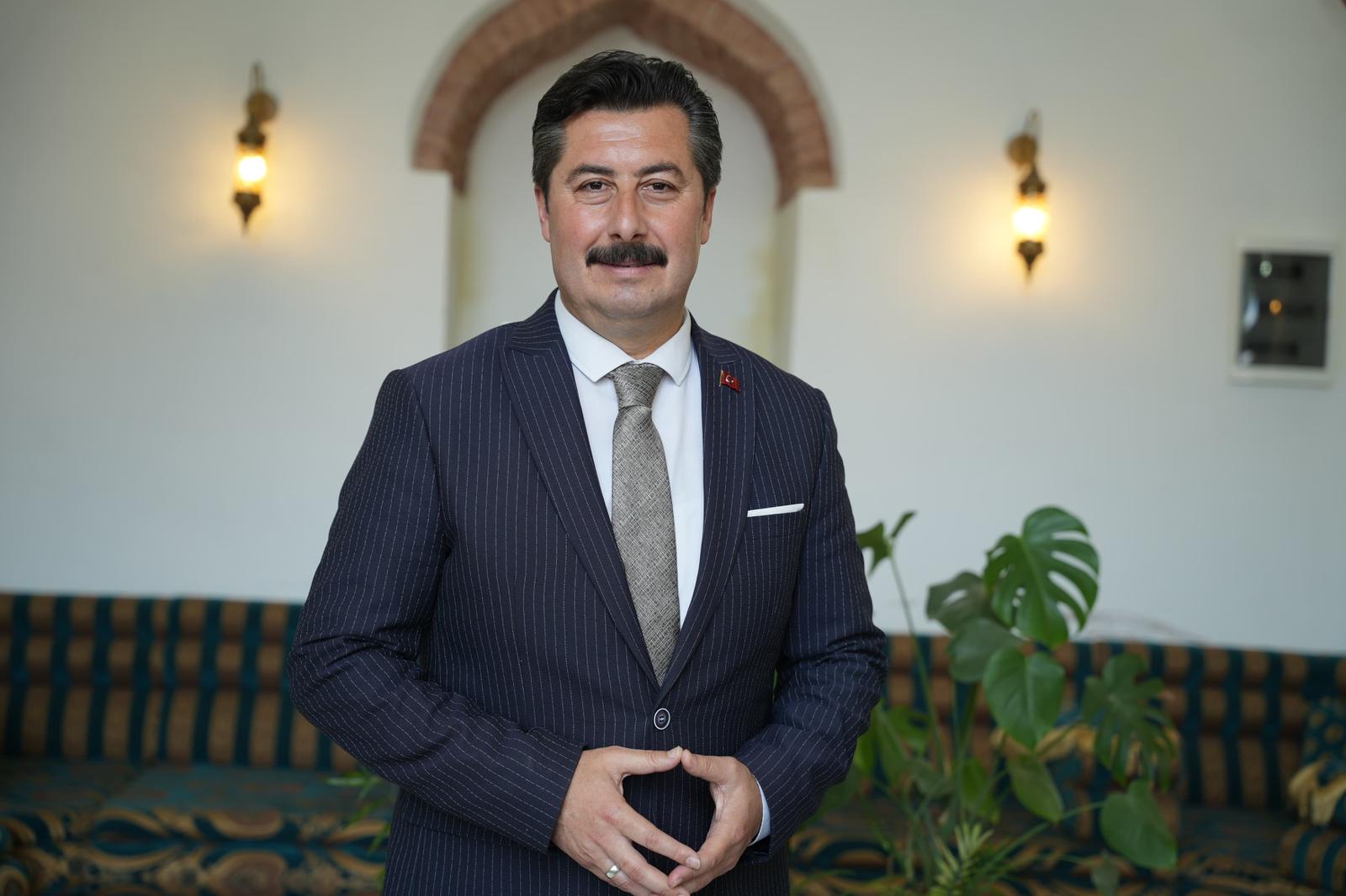 YENİŞEHİR BELEDİYE BAŞKANI ERCAN ÖZEL’DEN KURBAN BAYRAMI MESAJI