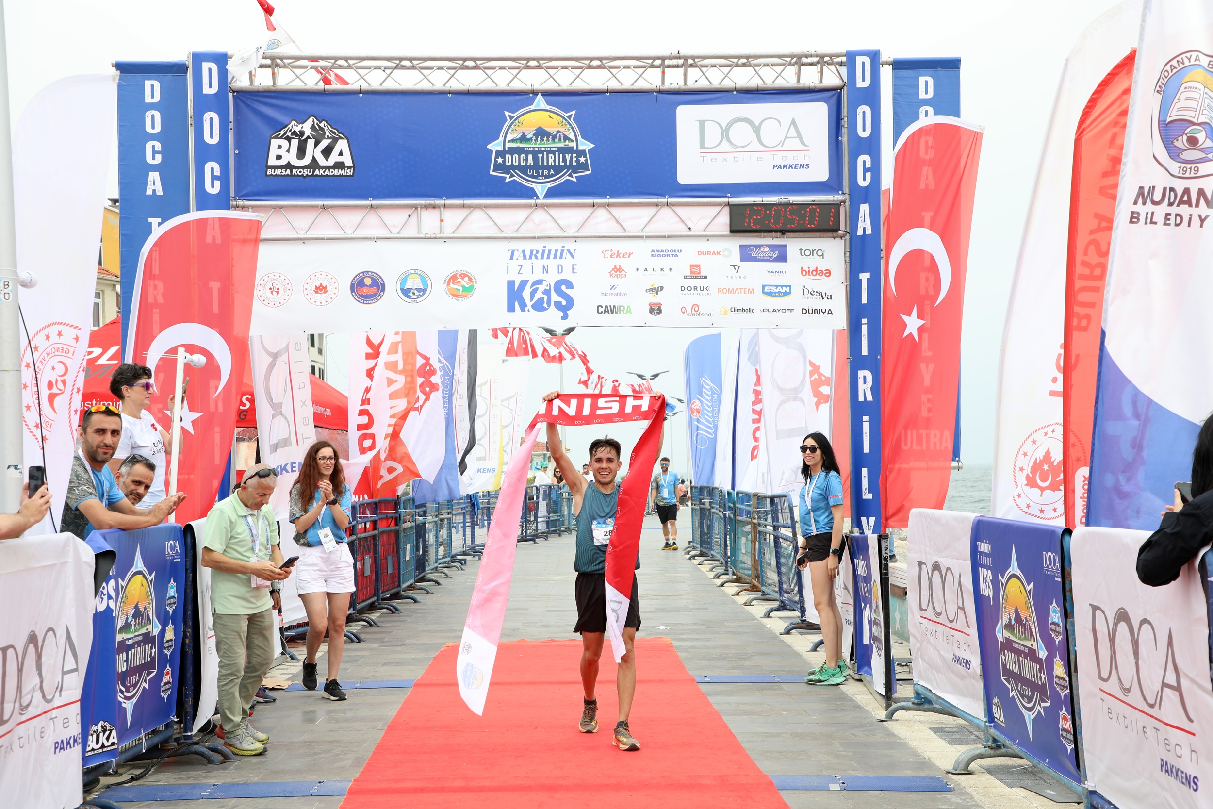 DOCA TİRİLYE ULTRA KOŞUSU MUDANYA’DA REKOR KATILIMLA GERÇEKLEŞTİ