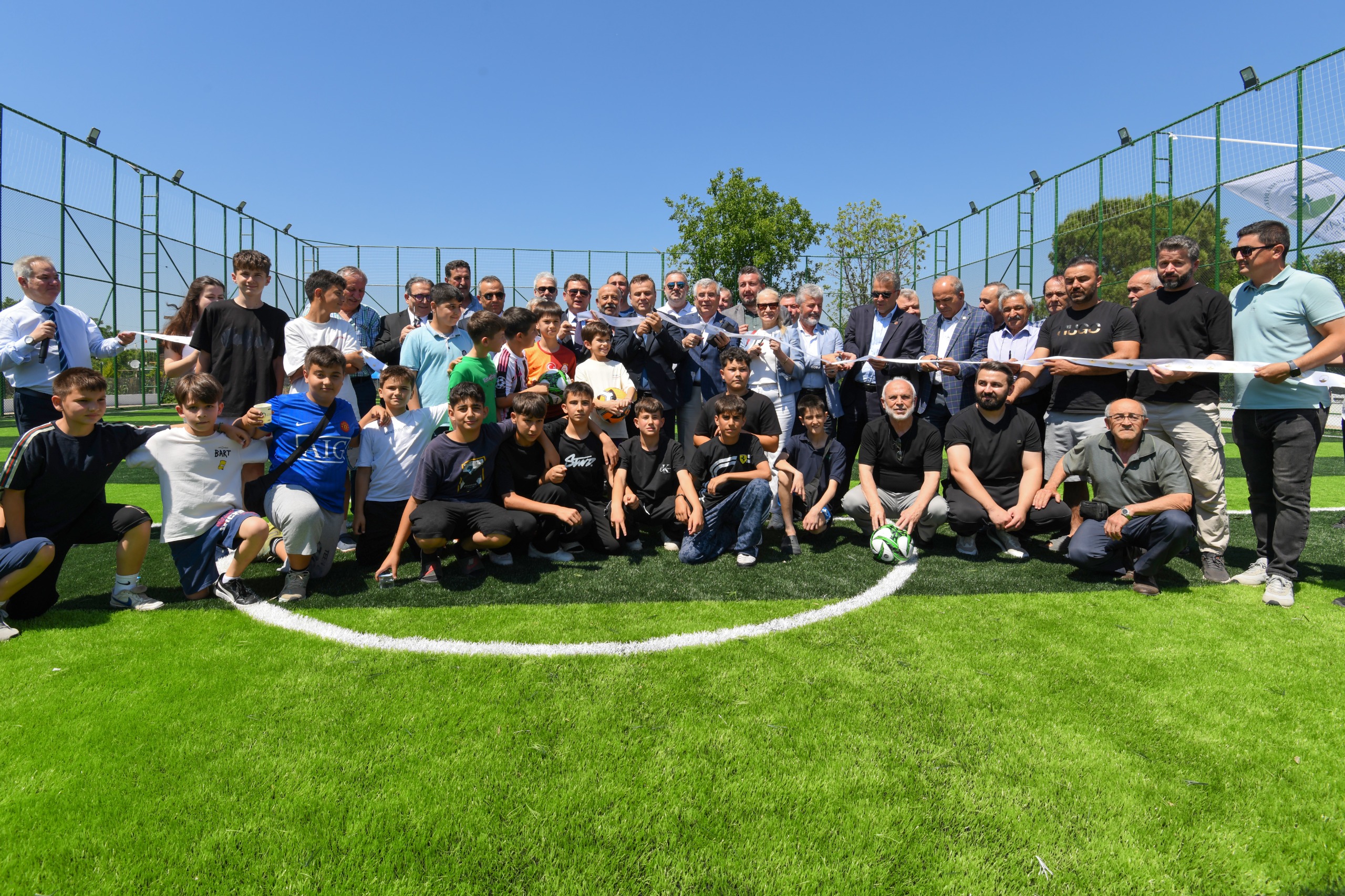 Başkan Erkan Aydın Osmangazi’yi Spor Tesisleriyle Donatıyor 