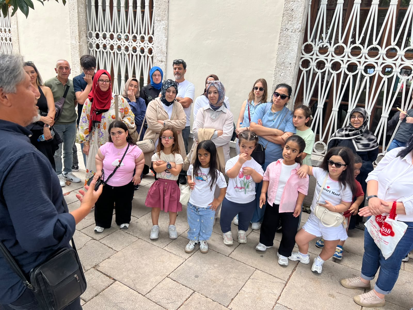 Akondroplazi bireyler Bursa'yı gezdi