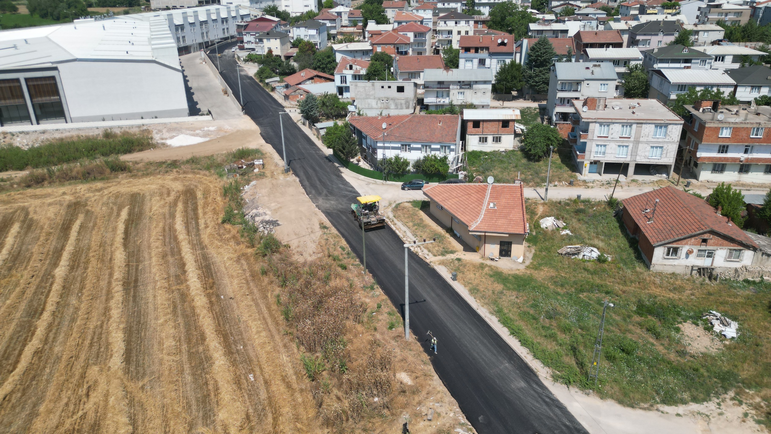 İnegöl'de Zambak Caddesi yenileniyor
