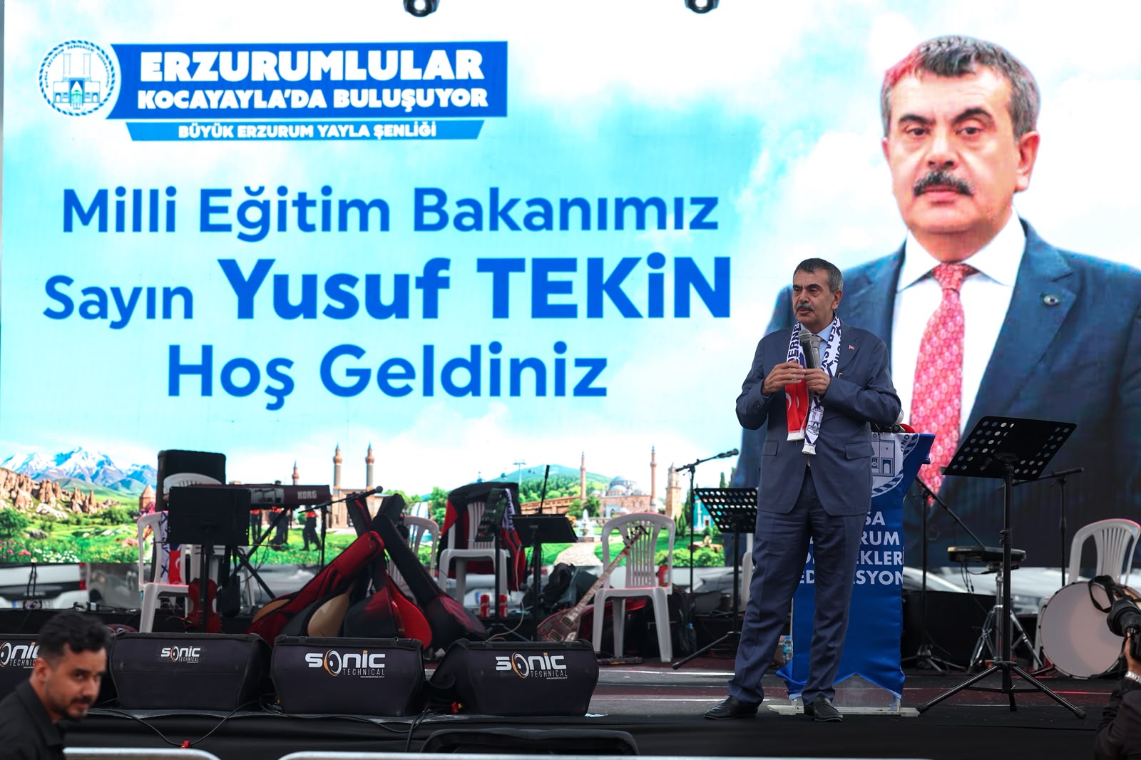 Başkan Vekili Biba: "Bursa ve Erzurum iki manevi kaledir"
