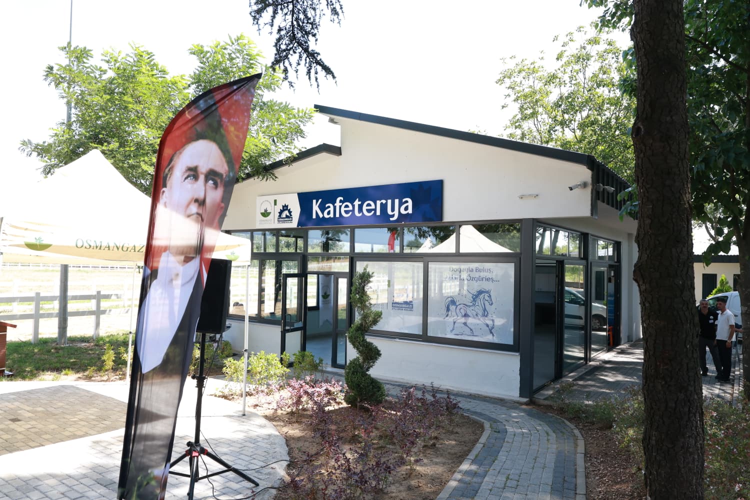 Armutköy Atlı Spor Tesisi Kapılarını Açtı
