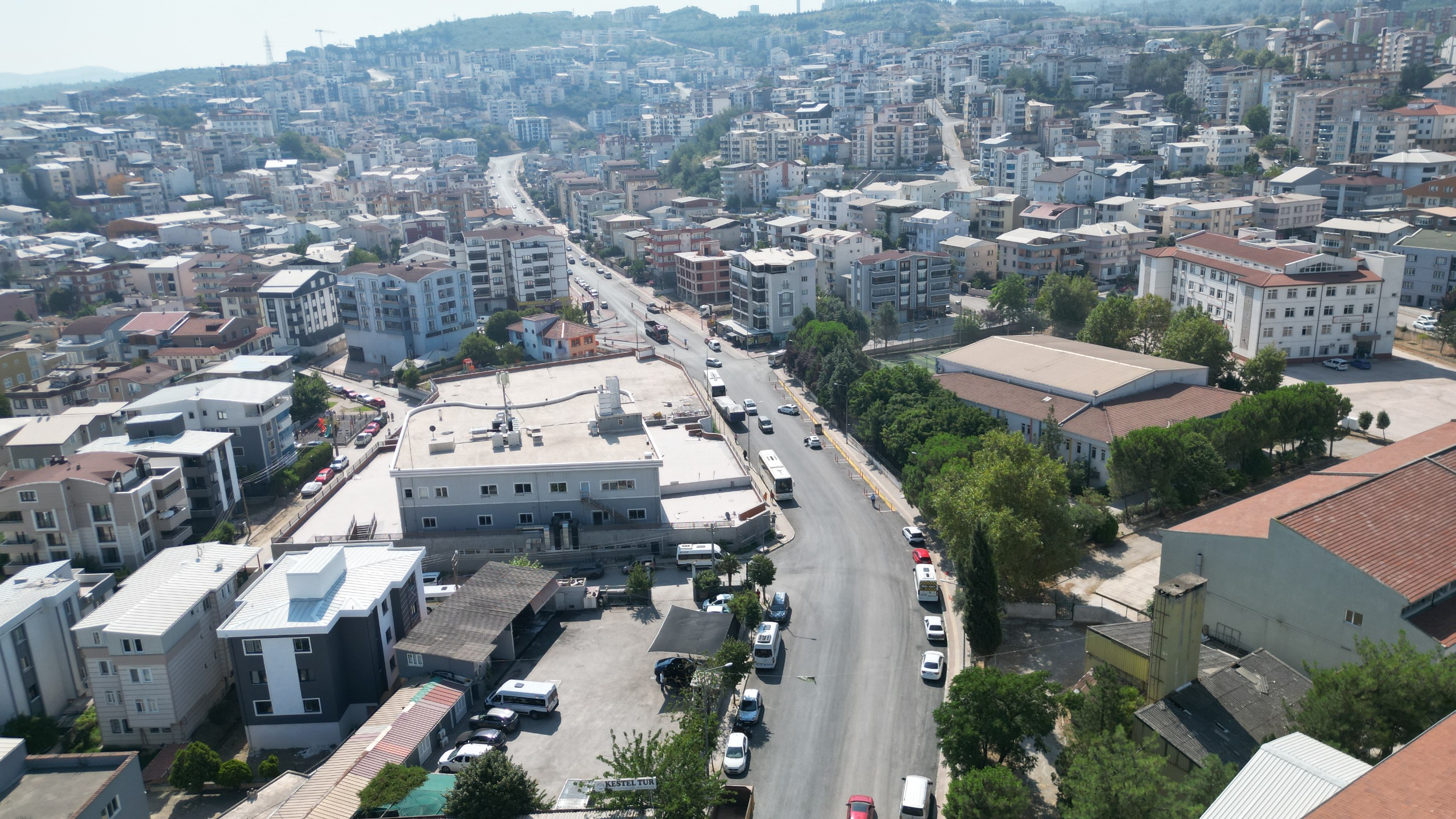 Kestel'de Eğitim Caddesi baştan sona yenilendi