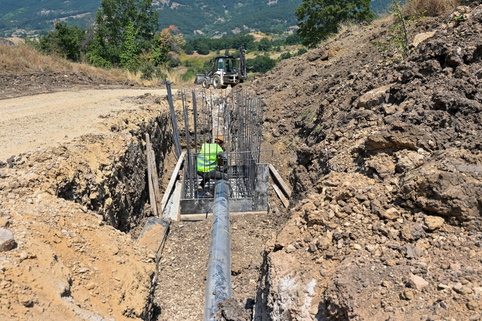 Büyükşehir, Gemlik’te sulama tesisini kısa sürede yüzde 80’e ulaştırdı