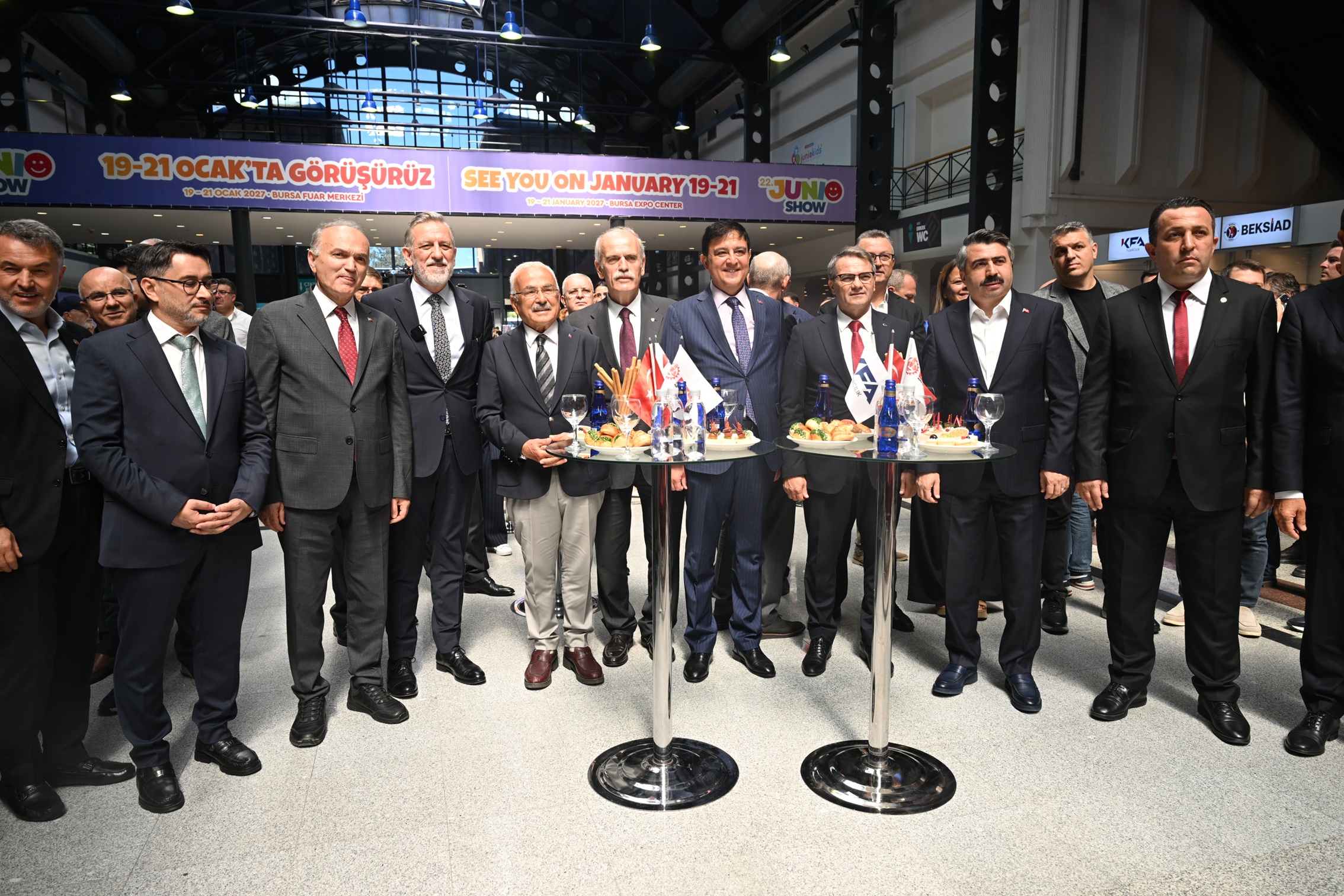 Bebe ve Çocuk Konfeksiyonunun Küresel Vitrini Junioshow Kapılarını Açtı
