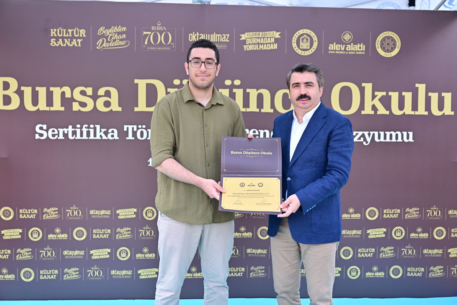 BURSA DÜŞÜNCE OKULU’NA BAŞVURULAR BAŞLADI