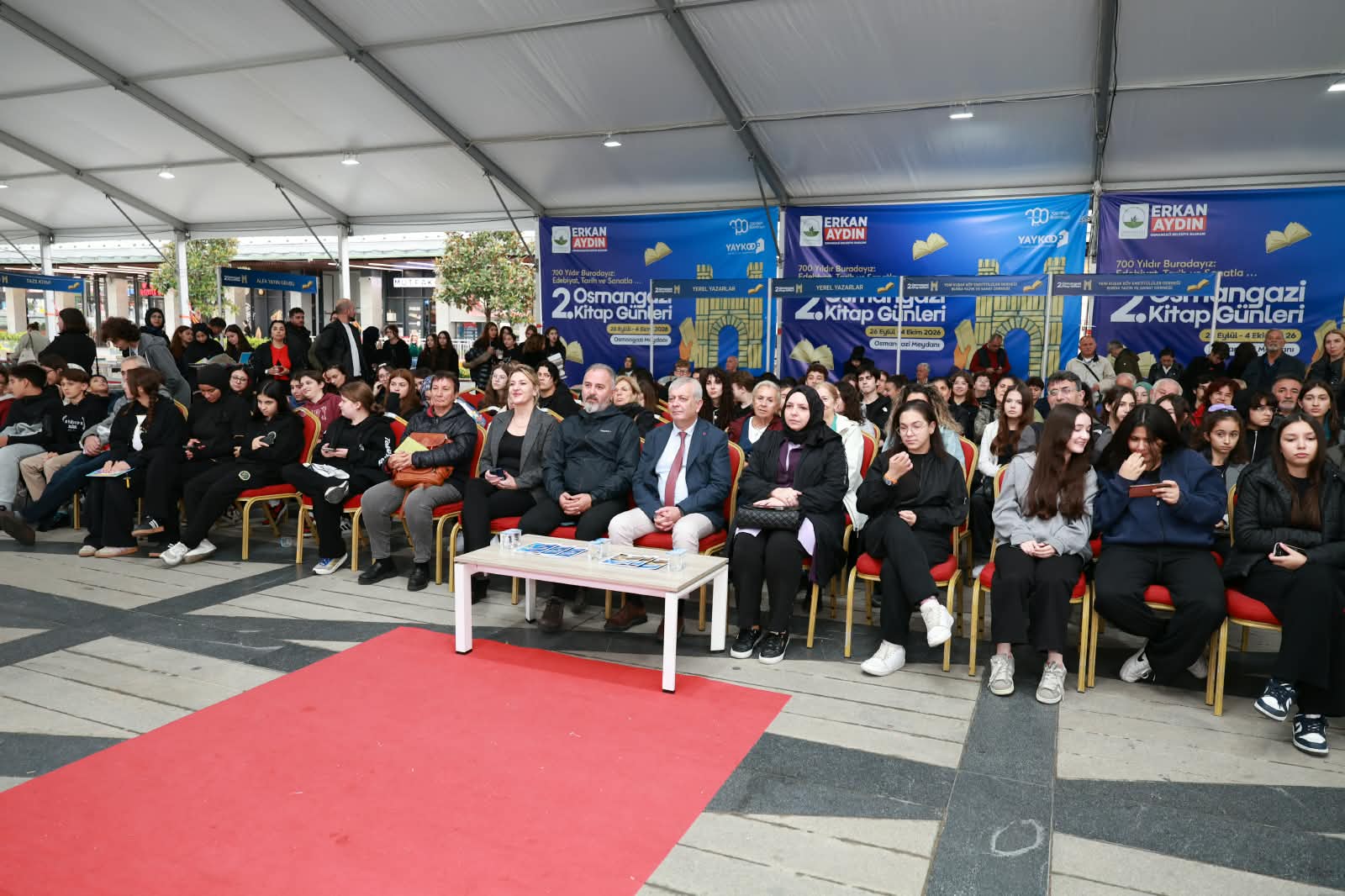 Gani Müjde Osmangazi’de Okurlarıyla Buluştu