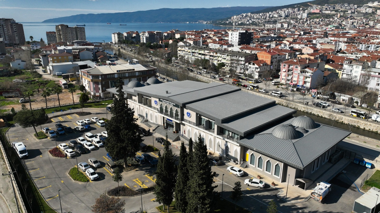 Büyükşehir'den Gemlik'te 5 yıldız ayarında hizmet