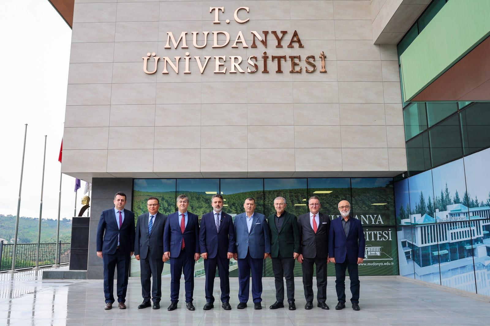 Başkan Vekili Biba'dan üniversitelilere mesaj: Sizin olanı size sunuyoruz