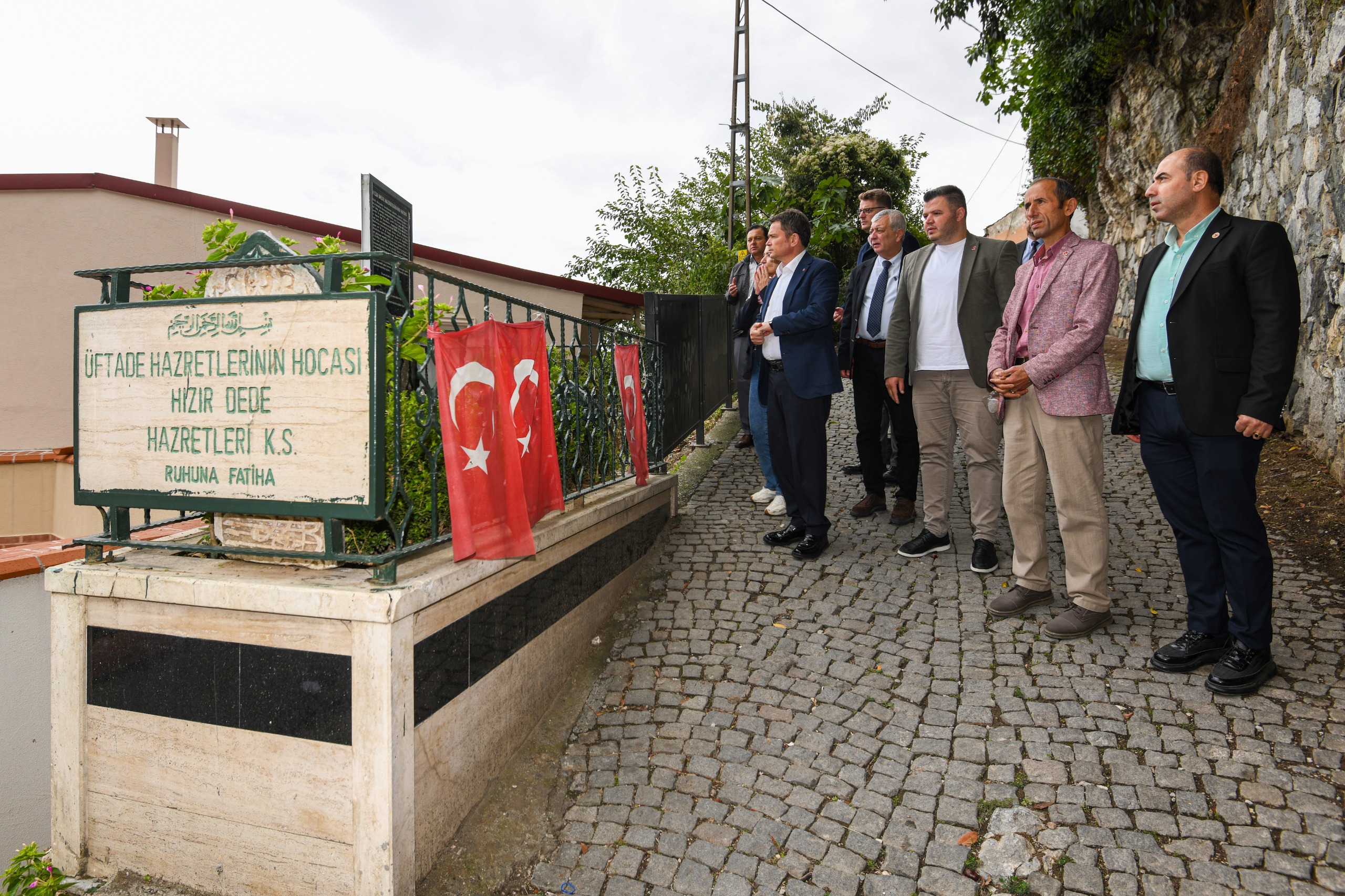 Başkan Erkan Aydın Mahallelerin Nabzını Tutuyor