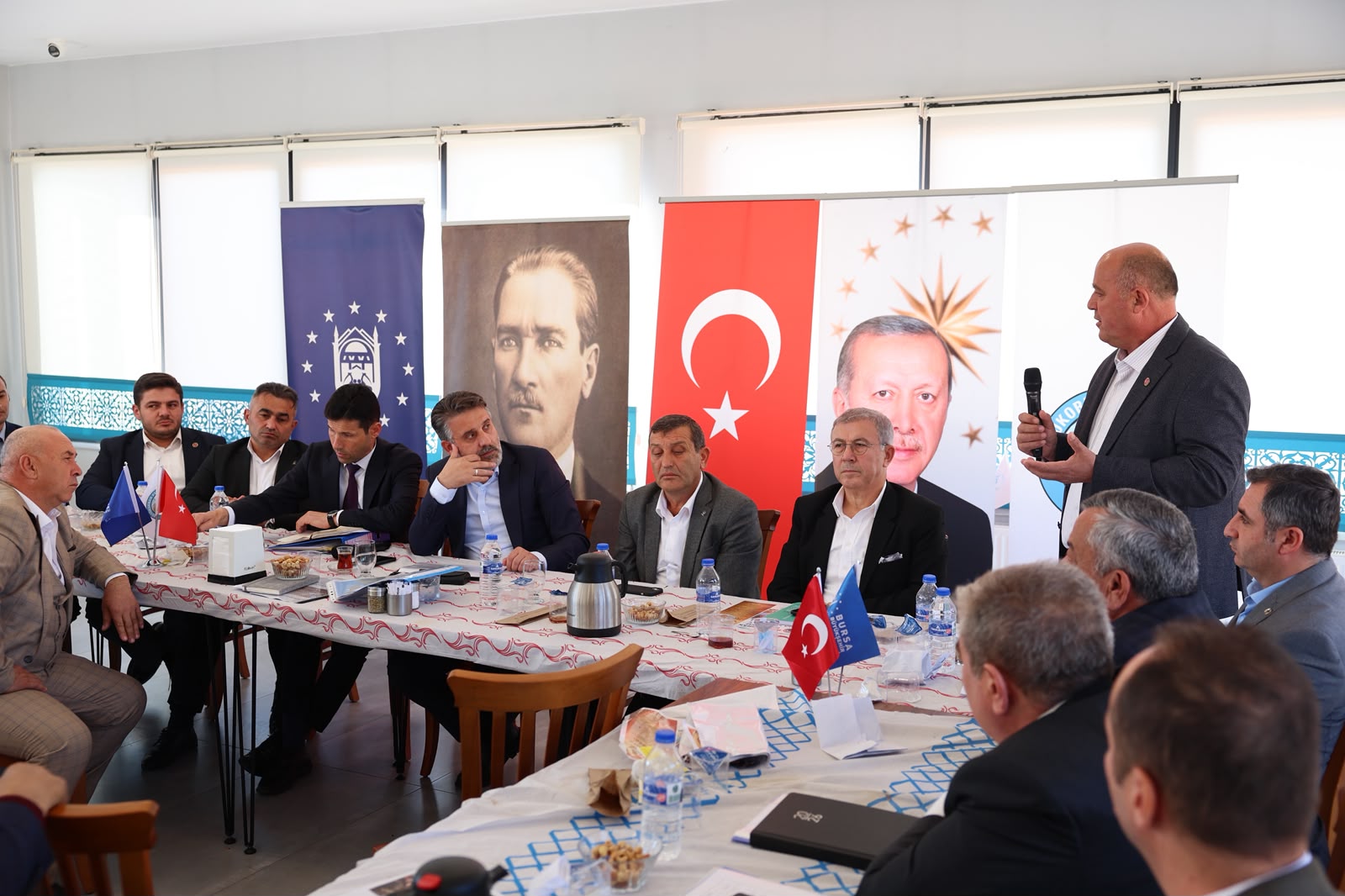 Başkan Vekili Biba, Büyükorhan’da muhtarları dinledi