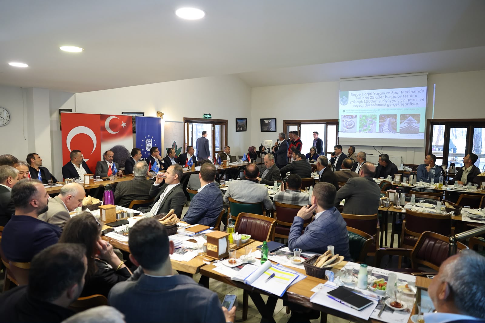 Başkan Vekili Biba, Orhaneli muhtarlarıyla istişare etti