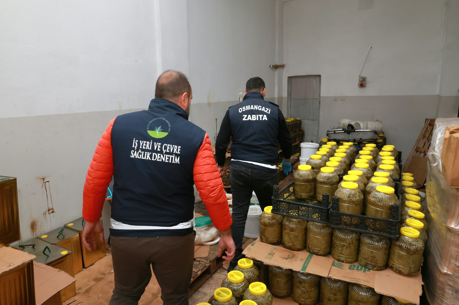 Osmangazi’de Sağlığı Tehdit Eden 6,5 Ton Gıda İmha Edildi 