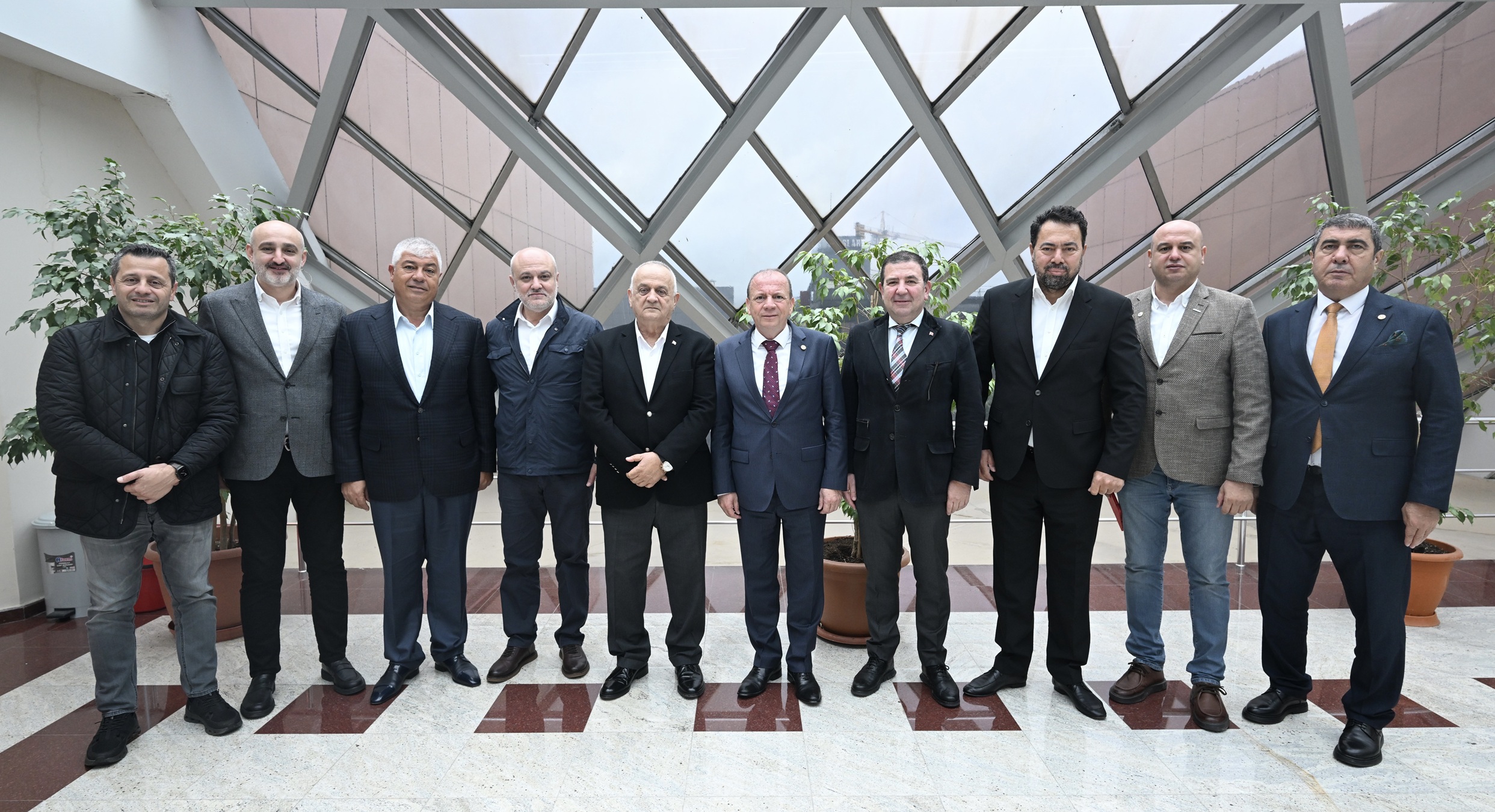BTSO Yönetim Kurulu Başkanı Özer Matlı Mazbatasını Aldı