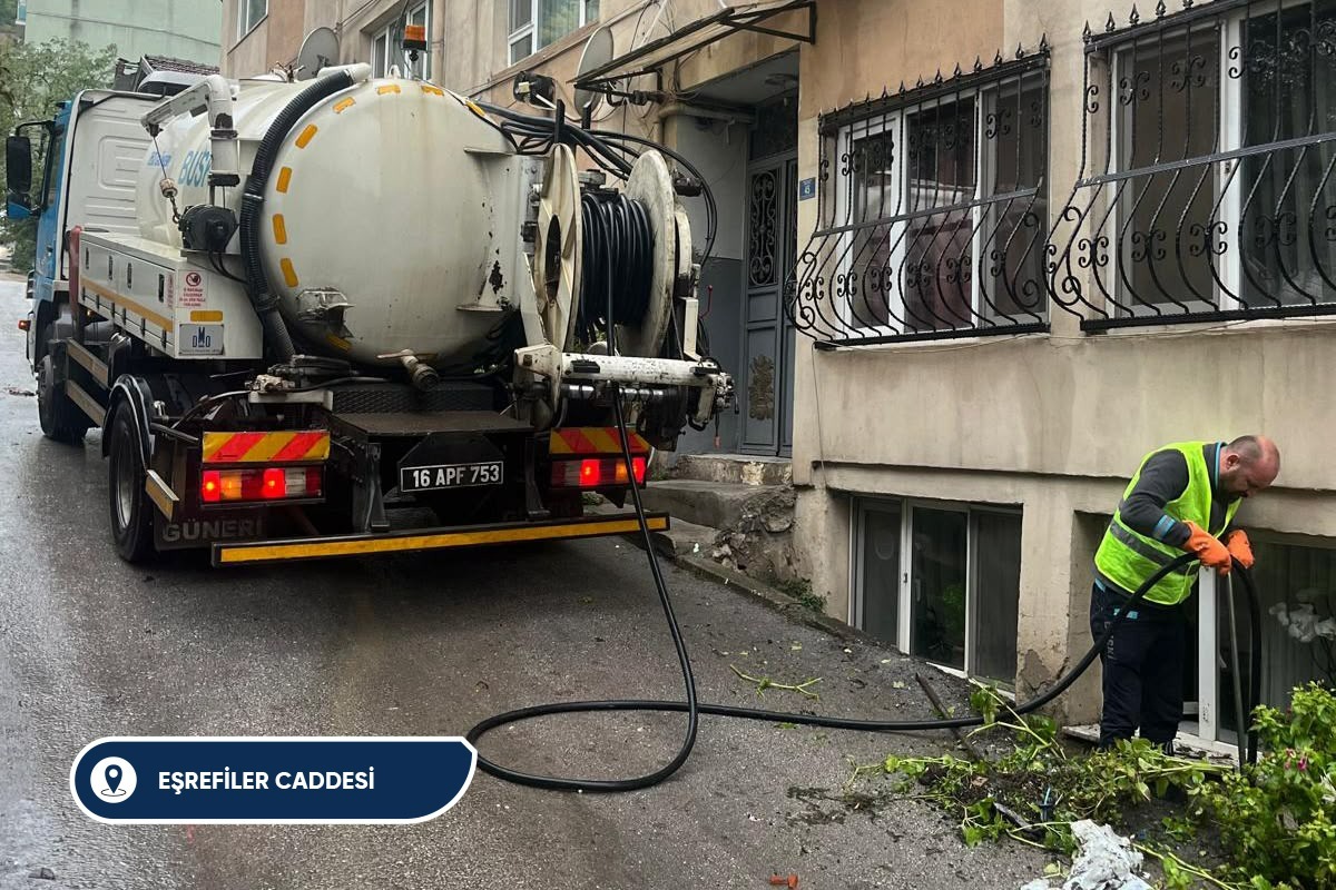 Büyükşehir'den yoğun yağış mesaisi: 645 olaya müdahale