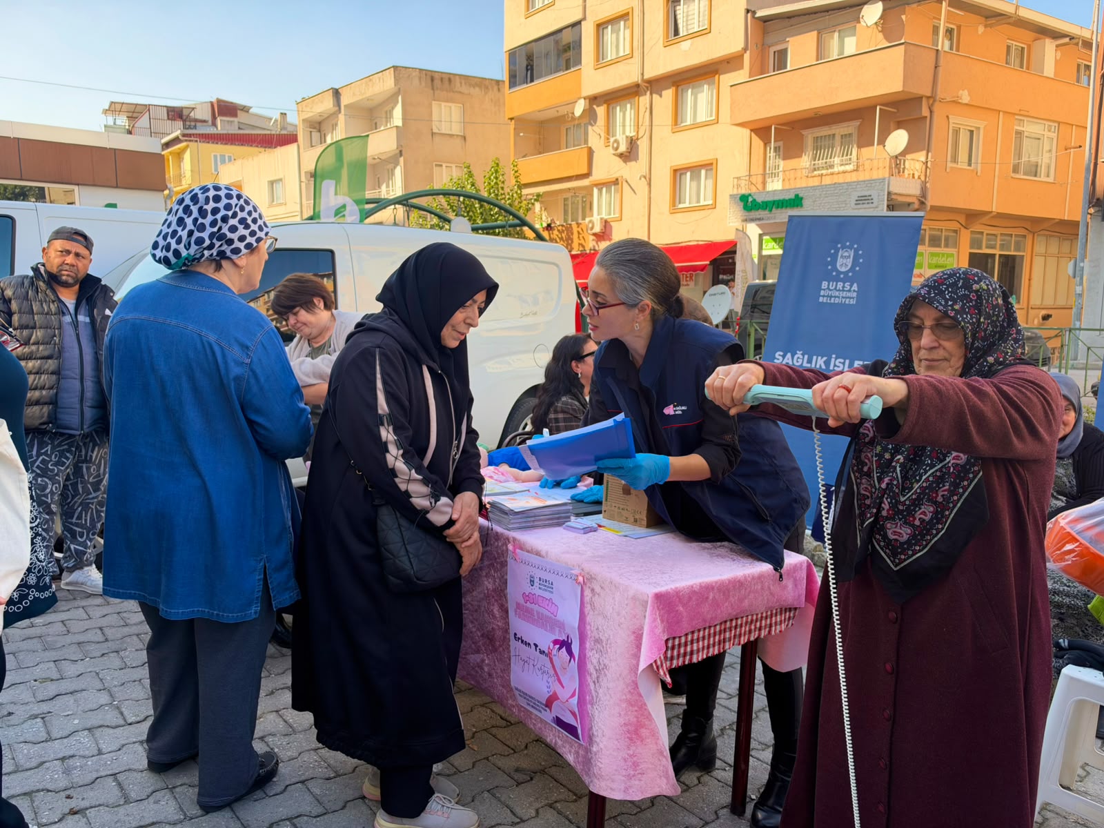 Büyükşehir ile meme kanseri farkındalığı artıyor
