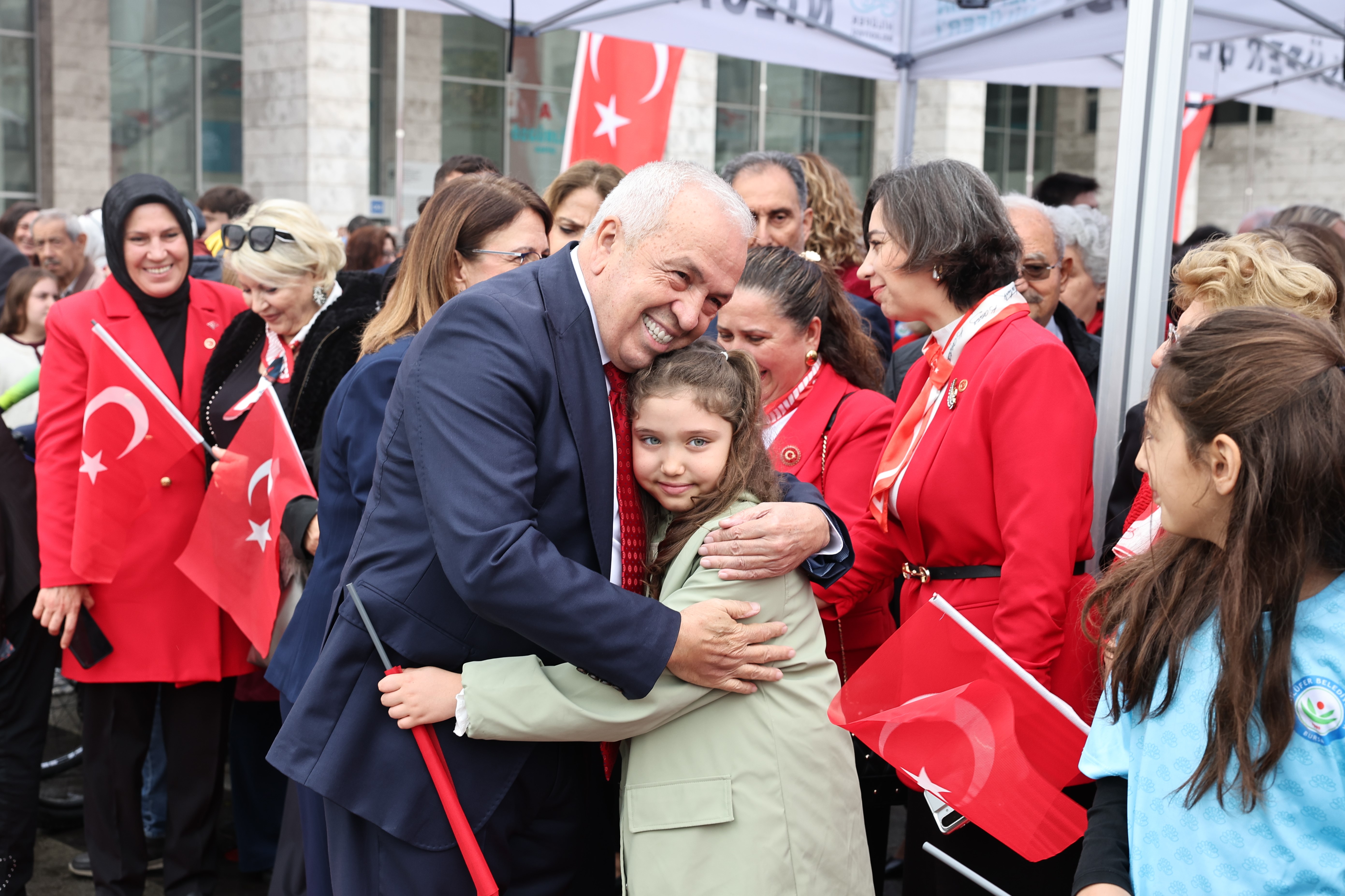 Nilüfer’de Cumhuriyet Bayramı’nın 103’üncü yıl coşkusu