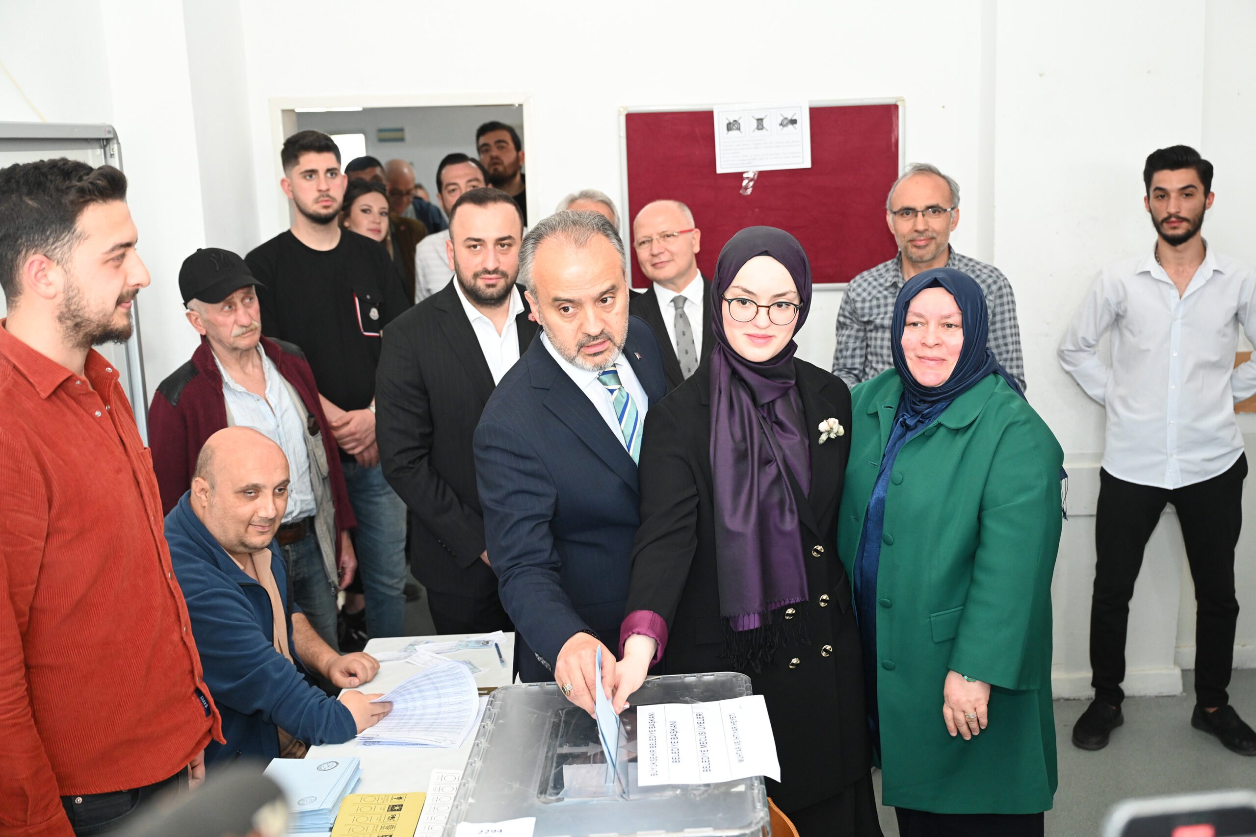 BAŞKAN AKTAŞ OYUNU KULLANDI
