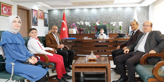 BAŞKAN TAYIR KOLTUĞU DEVRETTİ