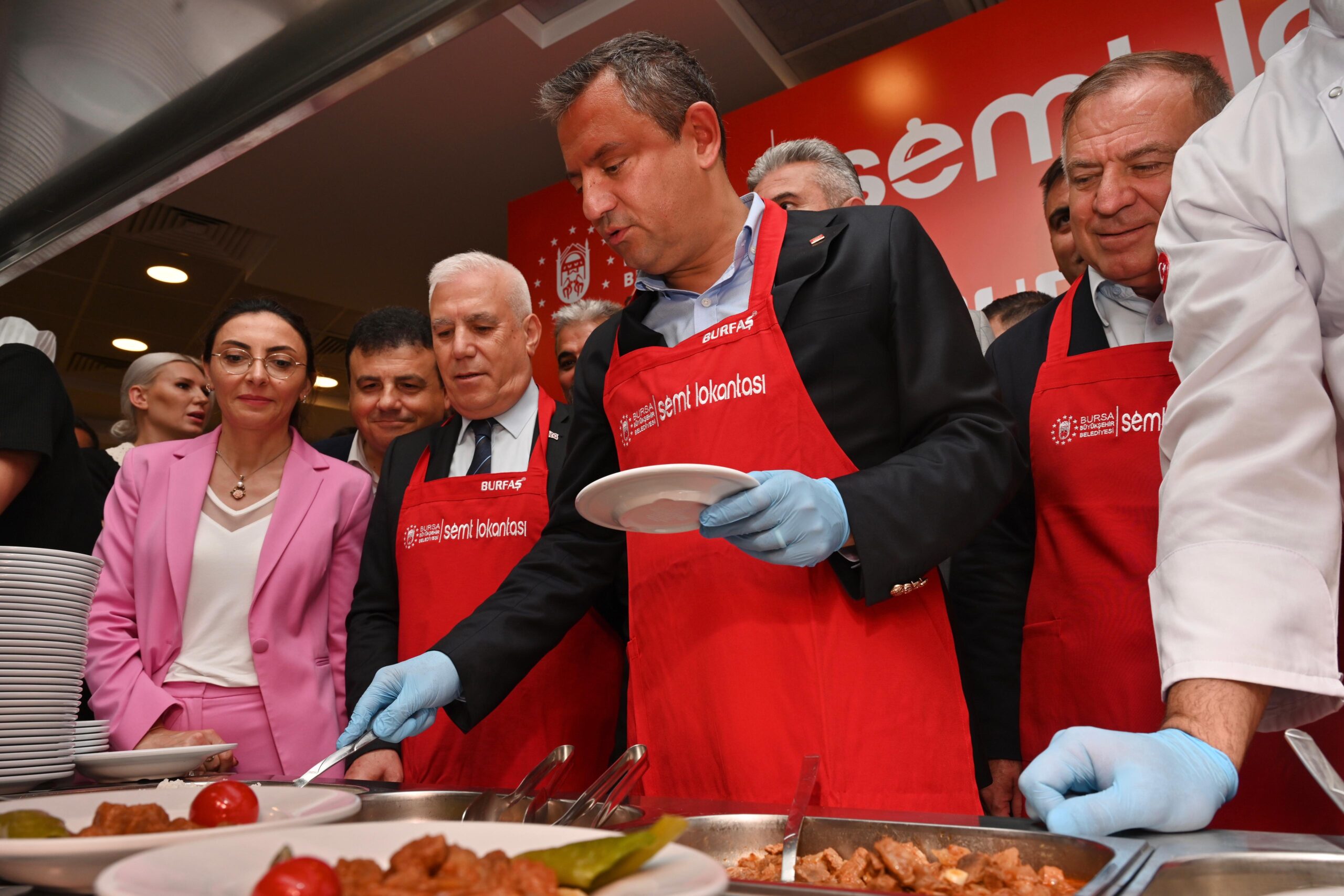 SEMT LOKANTASINI BAŞKAN ÖZEL AÇTI