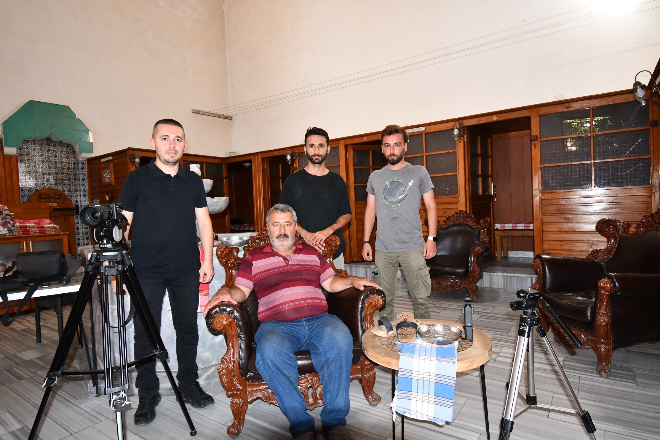 500 YILLIK TARİHİ HAMAMDA YARIM ASIRLIK HİZMET