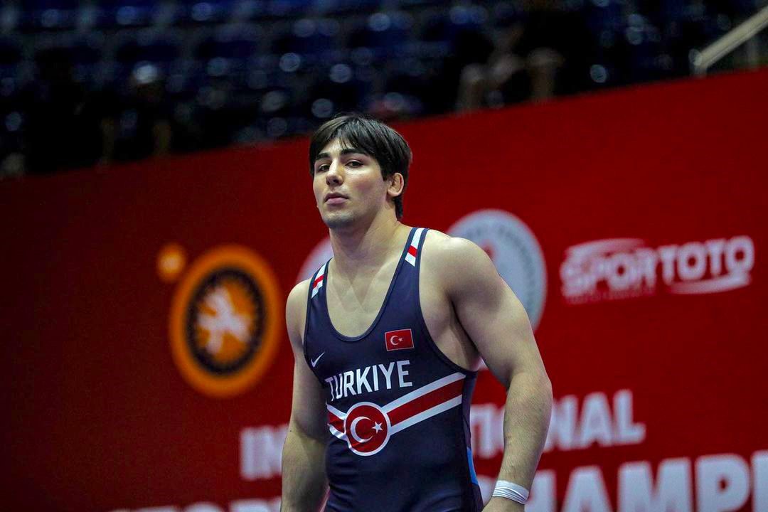 BÜYÜKŞEHİR'E BÜYÜK GURUR