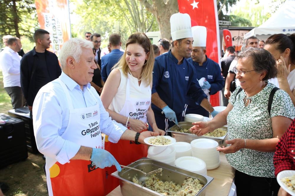 BAŞKAN BOZBEY GASTRONOMİ TIR'INDA