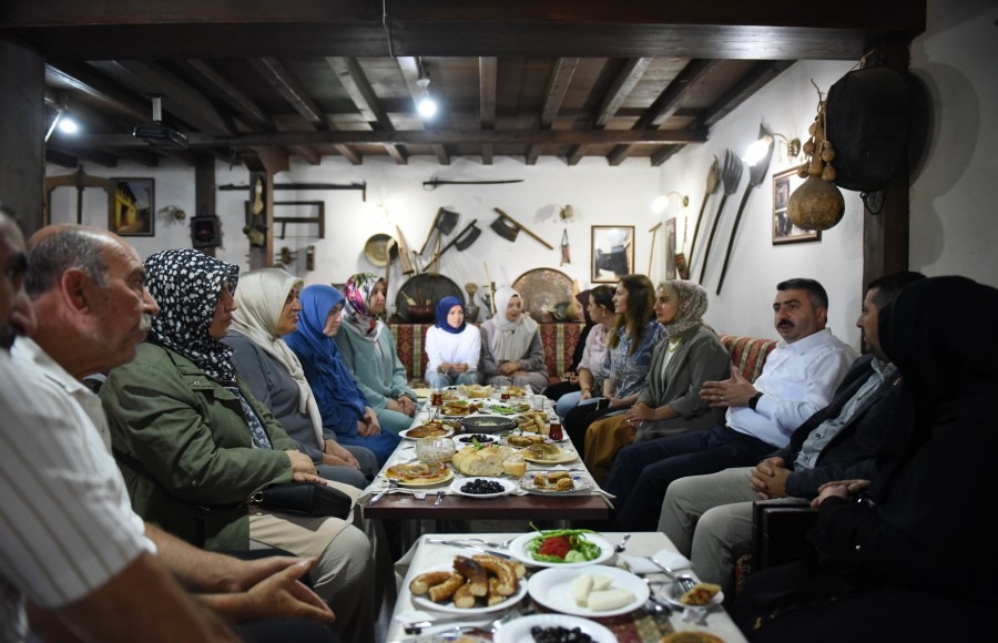 BAŞKAN YILMAZ SAHADA