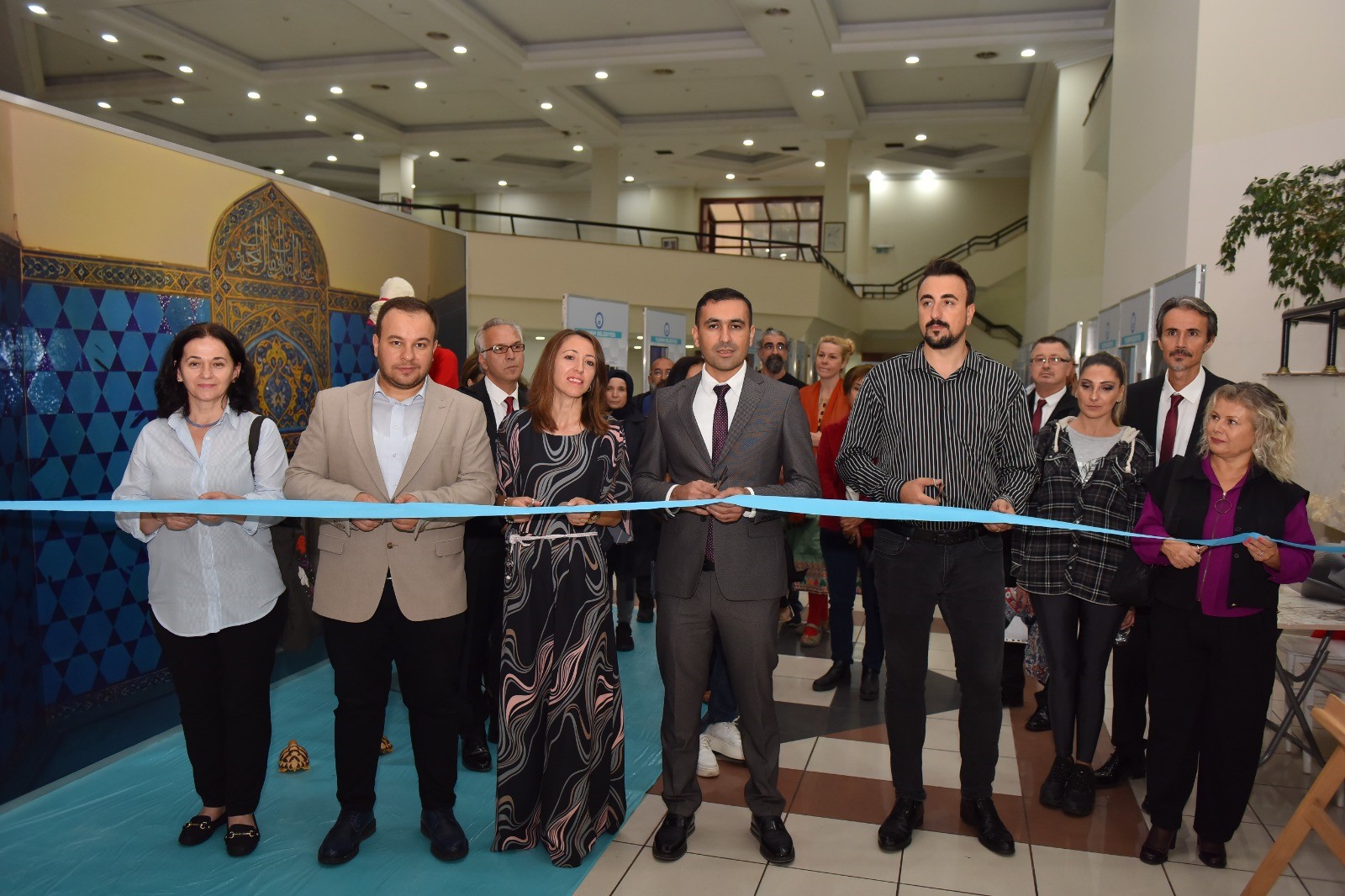 YILDIRIM'DA RESM-İ MEKAN SERGİSİ AÇILDI