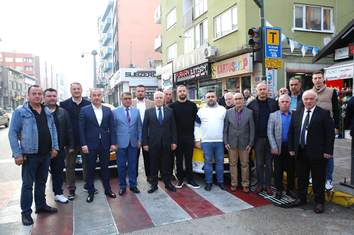 BAŞKAN BOZBEY'DEN TAKSİCİLERİN SORUNLARINA ÇÖZÜM