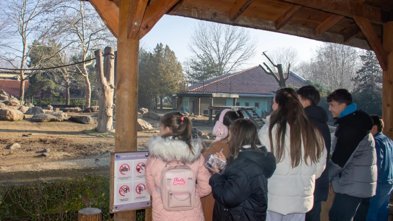 KARACABEY BELEDİYESİ'NDEN GENÇ SPORCULARA KÜLTÜREL GEZİ