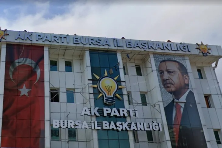 AK PARTİ BURSA İL BAŞKANLIĞI YÜRÜTME KURULU BELLİ OLDU