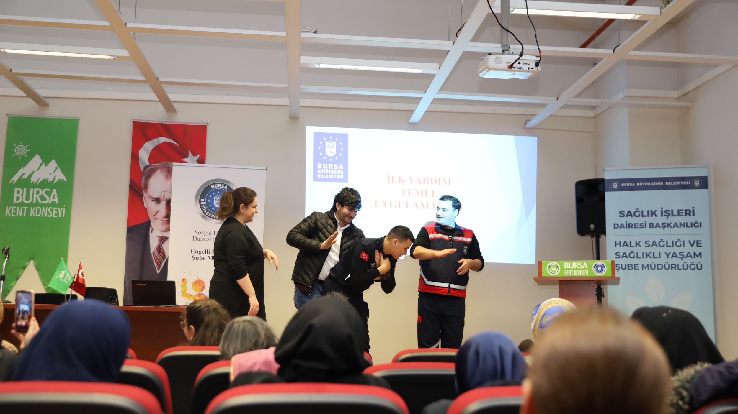 Büyükşehir’den ‘Temel afet bilinci, ilkyardım ve yangın önleme’ eğitimi