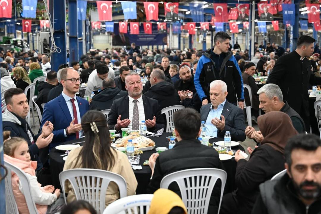 Karabatı'dan Ramazan ayında gönüllere dokunan ziyaretler