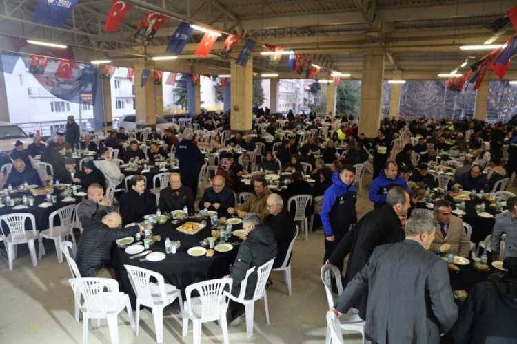 Orhaneli iftar sofrasında bir araya geldi