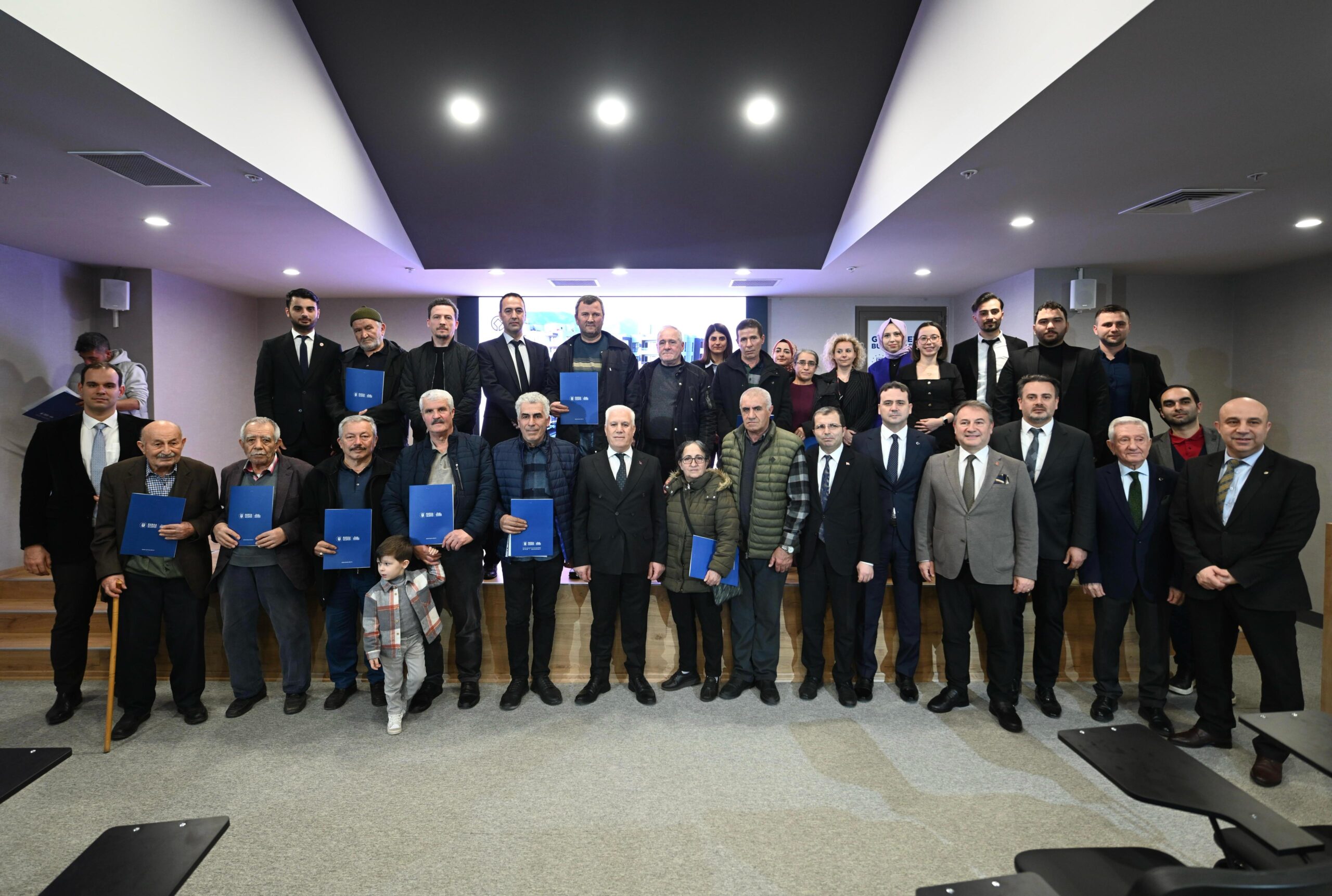 Yiğitler Kentsel Dönüşüm Projesi'nde kura heyecanı