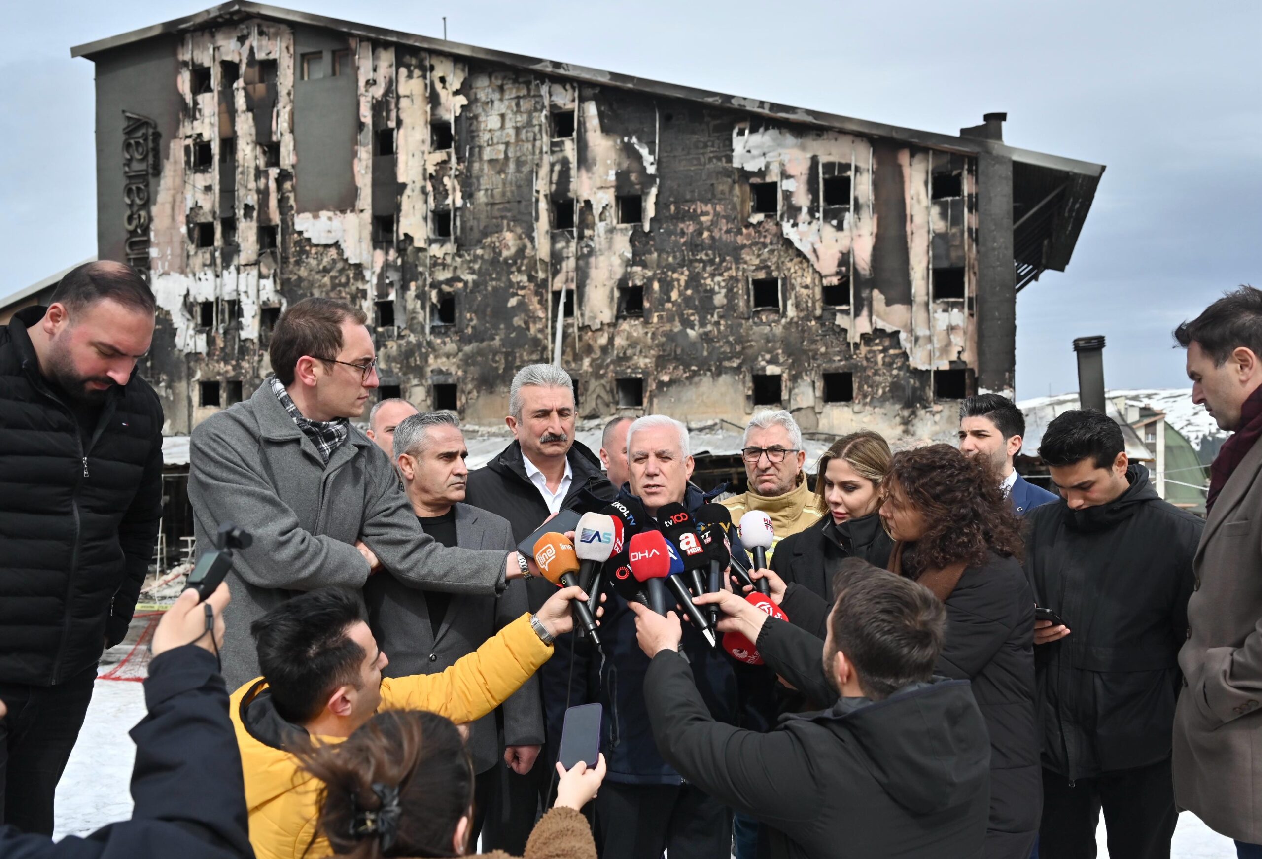 Başkan Bozbey’den Uludağ’da yangın incelemesi