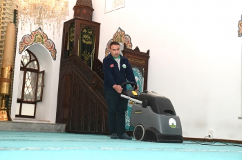 Osmangazi’de Camiler Bayrama Hazır