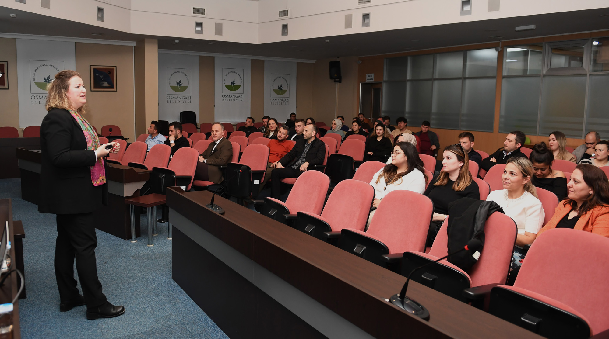 Belediye personeline Toplumsal Cinsiyet Eşitliği eğitimi verildi